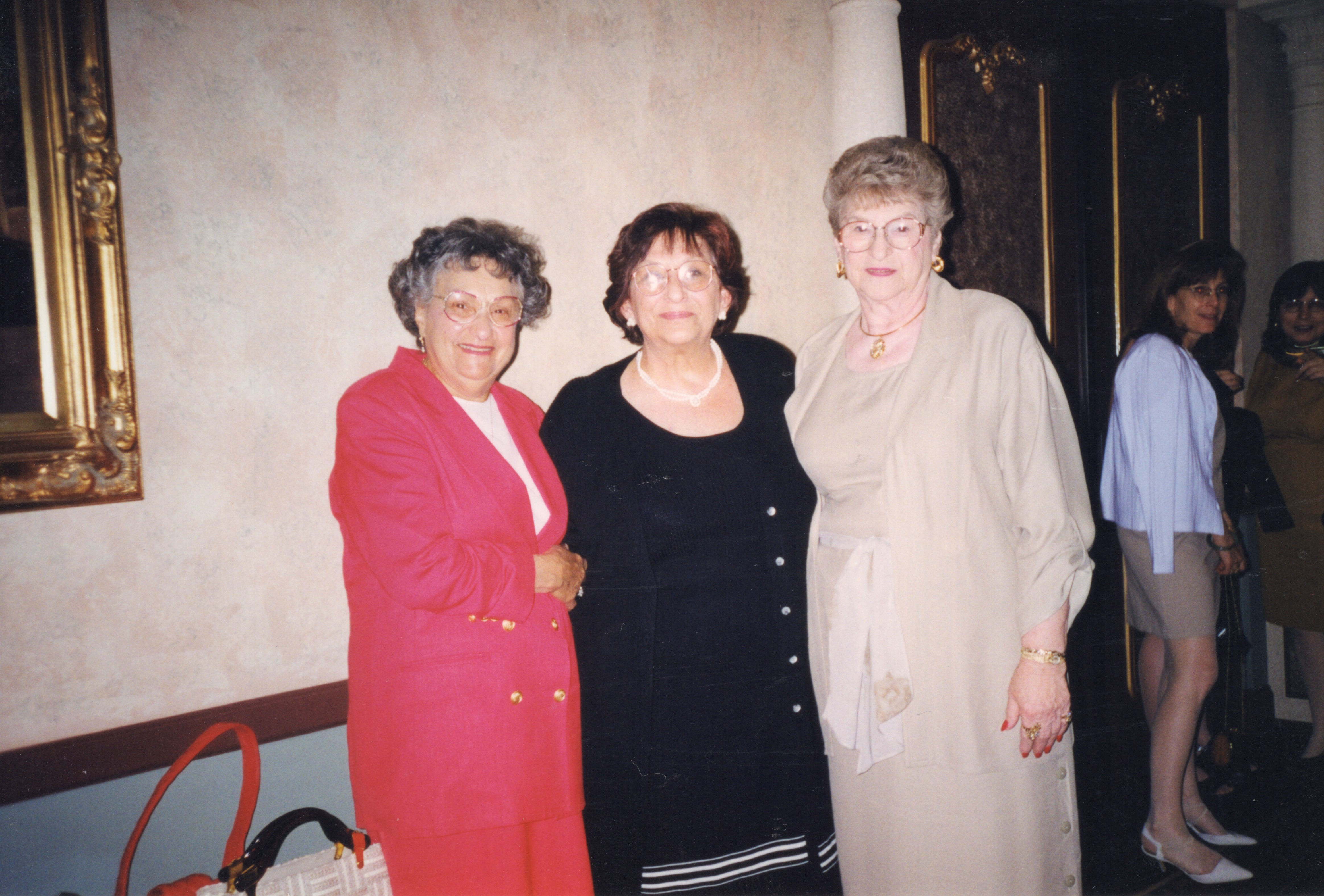 Clare Morrison, Barbara Morrison, Eddie Abramson LtoR Clare Morrison, Barbara Morrison, Eddie Abramson LtoR